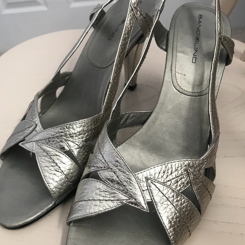 Bandolino | Silver Metallic Heels